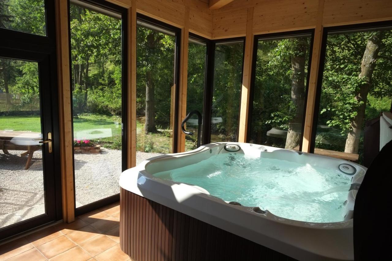 Wellness privát Štyri Lipy Villa Háromrevuca Kültér fotó